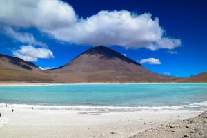 2 destinos únicos: Salar de Uyuni y Desierto de Atacama