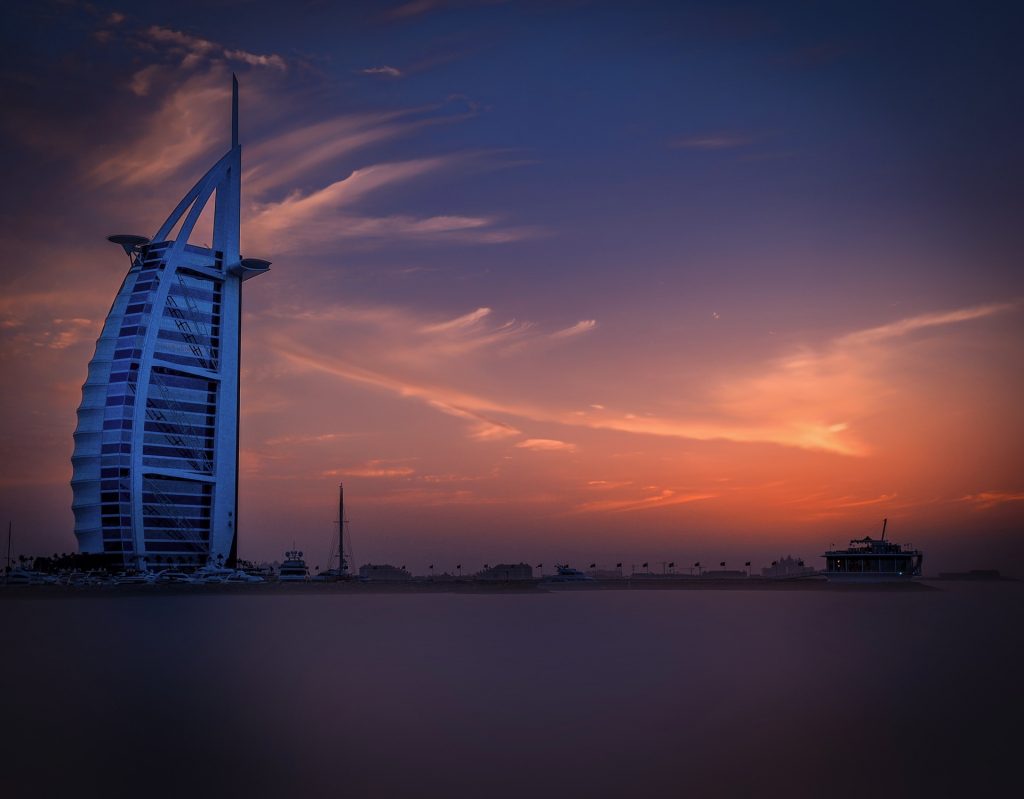 Visita Dubai Mall, uno de los lugares más conocidos en Dubai