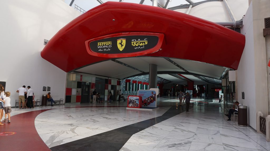 Tour Dubai Ferrari World