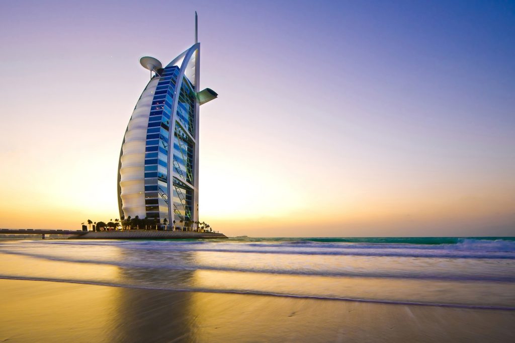 antes de viajar a Dubai